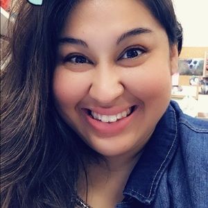Meet your Posher, Liliana